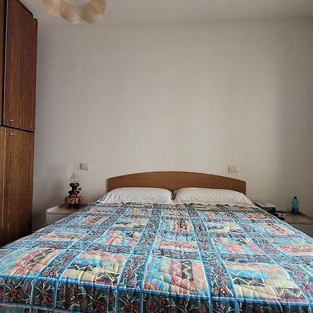 Residenza La Pineta Orosei Villa Eksteriør billede